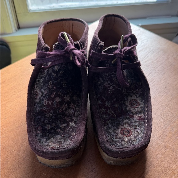 Clarks Shoes - Clark’s Original Wallabee Burgundy Suede Tapestry Shoes